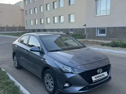 Hyundai Accent 2020 года за 6 000 000 тг. в Астана – фото 4