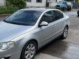 Volkswagen Passat 2007 года за 3 700 000 тг. в Астана – фото 2