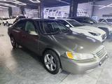 Toyota Camry 1997 годаүшін3 250 000 тг. в Семей – фото 4