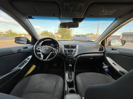 Hyundai Accent 2014 года за 4 500 000 тг. в Семей – фото 2