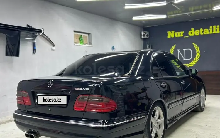 Mercedes-Benz E 280 2000 годаfor3 400 000 тг. в Атырау