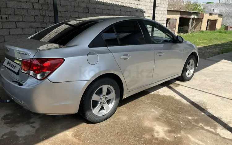 Chevrolet Cruze 2009 года за 2 700 000 тг. в Шымкент