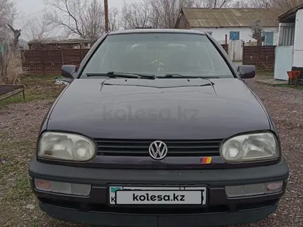 Volkswagen Golf 1993 года за 1 400 000 тг. в Конаев (Капшагай) – фото 2