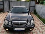 Mercedes-Benz CLK 230 1999 года за 2 700 000 тг. в Алматы