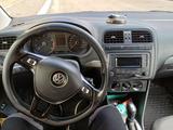 Volkswagen Polo 2016 годаүшін6 100 000 тг. в Атырау – фото 5