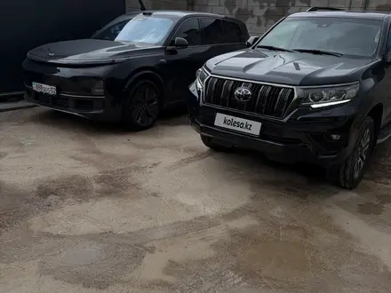 Toyota Land Cruiser Prado 2022 года за 36 000 000 тг. в Алматы – фото 3