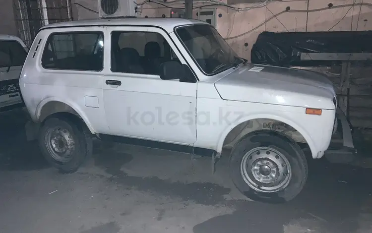 ВАЗ (Lada) Lada 2121 2013 годаfor850 000 тг. в Астана