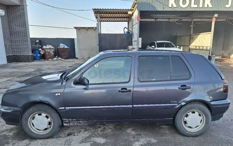 Volkswagen Golf 1996 годаfor1 850 000 тг. в Шымкент