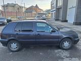 Volkswagen Golf 1996 года за 1 850 000 тг. в Шымкент – фото 3