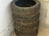 Шипа 215/45/17 за 100 000 тг. в Жаркент