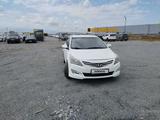 Hyundai Solaris 2014 года за 3 600 000 тг. в Актобе – фото 2