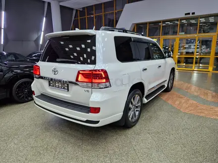 Toyota Land Cruiser 2018 года за 34 000 000 тг. в Алматы – фото 7