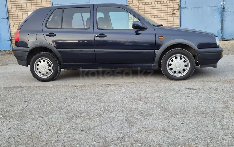 Volkswagen Golf 1994 годаүшін1 800 000 тг. в Костанай