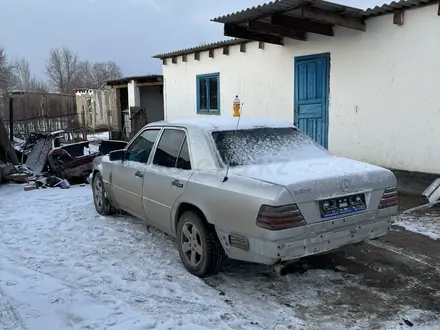 Mercedes-Benz E 280 1993 года за 2 000 000 тг. в Шиели