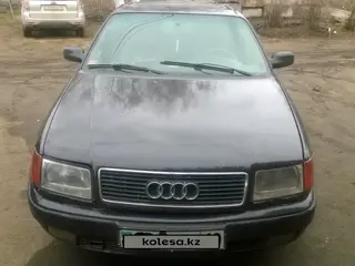 Audi 100, 1992