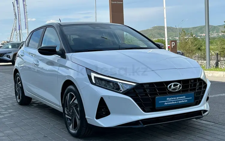 Hyundai i20 2023 годаfor9 390 000 тг. в Усть-Каменогорск