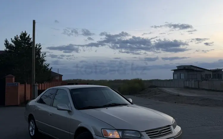 Toyota Camry 1998 годаүшін2 900 000 тг. в Павлодар