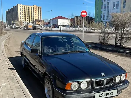 BMW 520 1995 года за 1 800 000 тг. в Астана – фото 3