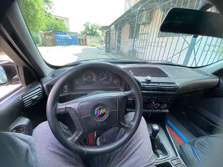 BMW 520 1995 года за 1 800 000 тг. в Астана – фото 10