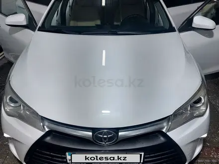 Toyota Camry 2017 года за 10 000 000 тг. в Караганда