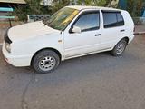 Volkswagen Golf 1996 годаүшін1 400 000 тг. в Сатпаев