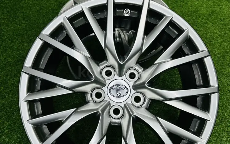 Lexus R18: 5: 114.3 за 240 000 тг. в Семей