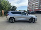 Hyundai Santa Fe 2022 годаүшін17 000 000 тг. в Актобе – фото 4