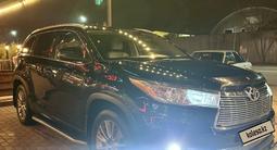 Toyota Highlander 2014 года за 17 000 000 тг. в Алматы – фото 4