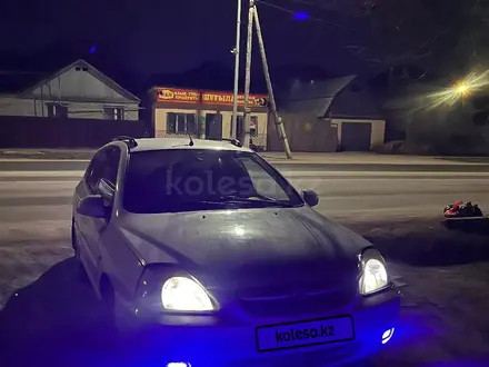 Kia Rio 2005 года за 2 000 000 тг. в Актобе – фото 2