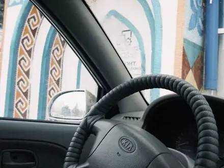 Kia Rio 2005 года за 2 000 000 тг. в Актобе – фото 3