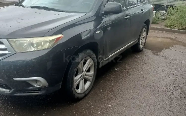 Toyota Highlander 2011 года за 13 000 000 тг. в Астана