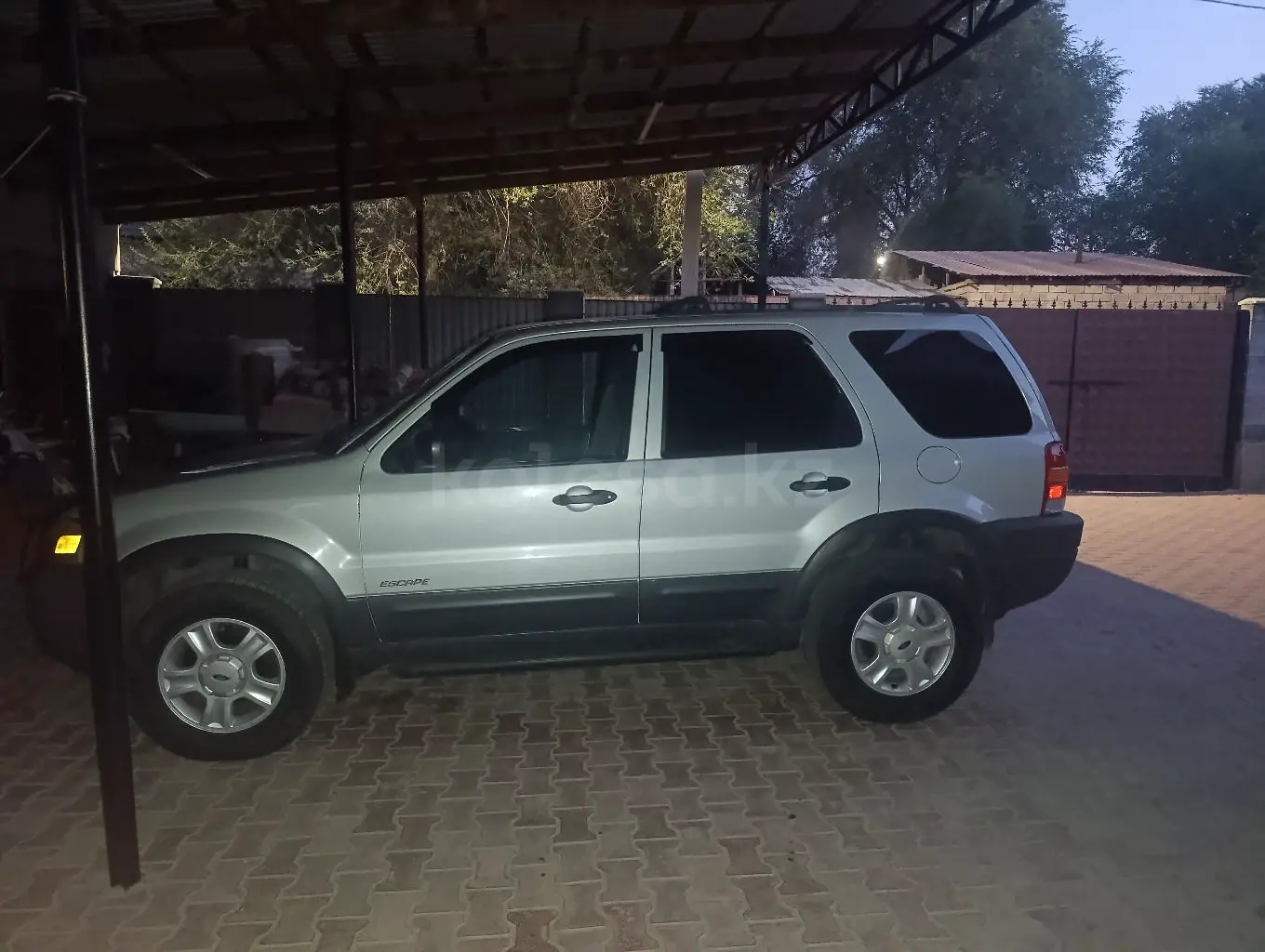 Ford Escape, 2002