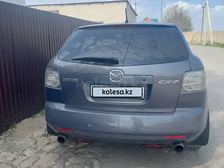 Mazda CX-7 2008 года за 5 000 000 тг. в Атырау – фото 2