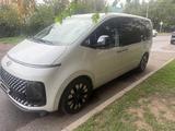 Hyundai Staria 2023 годаүшін17 800 000 тг. в Астана