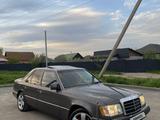 Mercedes-Benz E 230 1992 года за 2 100 000 тг. в Алматы – фото 4