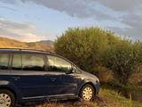 Volkswagen Touran 2004 года за 4 300 000 тг. в Алматы – фото 4