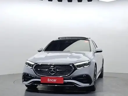 Mercedes-Benz E 300 2024 года за 32 500 000 тг. в Астана – фото 3