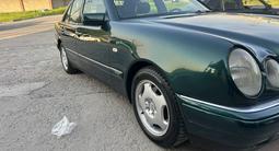 Mercedes-Benz E 280 1996 годаүшін3 200 000 тг. в Шымкент