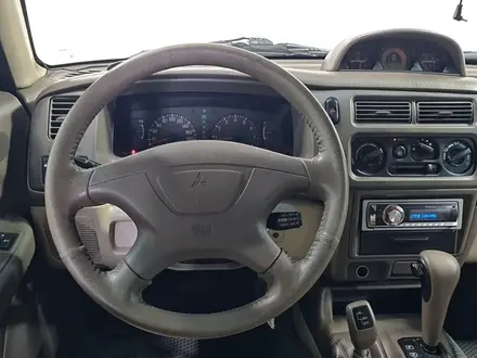 Mitsubishi Pajero Sport 2000 года за 2 990 000 тг. в Алматы – фото 11