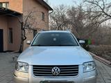 Volkswagen Passat 2002 годаfor3 000 000 тг. в Алматы