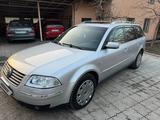 Volkswagen Passat 2002 годаfor3 000 000 тг. в Алматы – фото 3