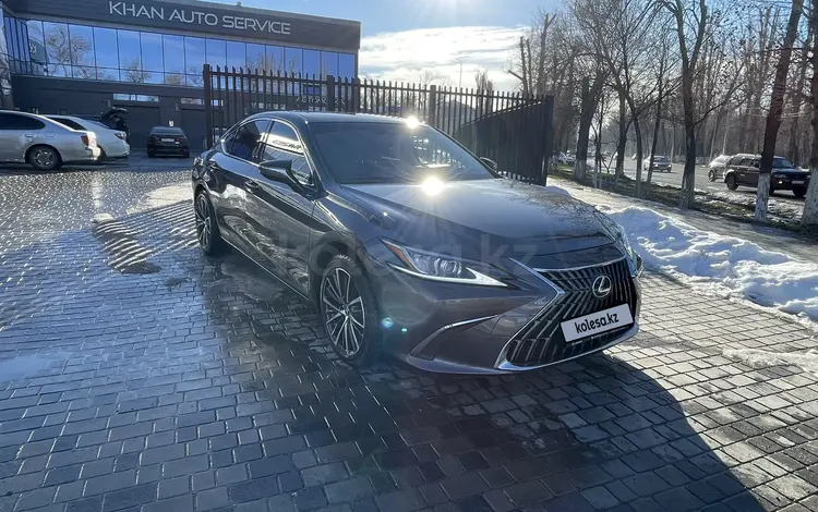 Lexus ES 250 2022 годаүшін24 000 000 тг. в Тараз