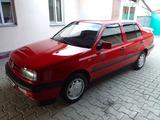 Volkswagen Vento 1992 года за 1 700 000 тг. в Алматы – фото 2