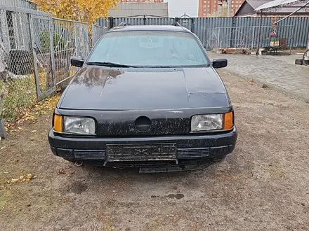 Volkswagen Passat 1991 года за 999 000 тг. в Астана