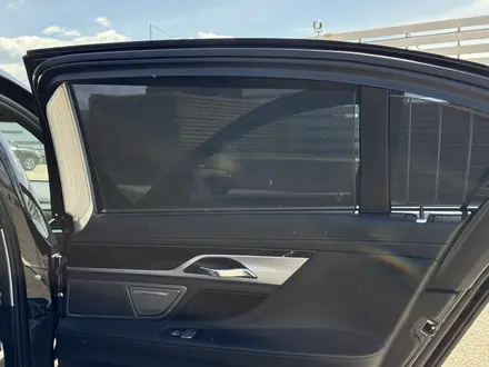 BMW 740 2018 года за 23 000 000 тг. в Караганда – фото 13