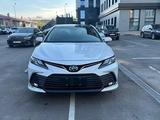 Toyota Camry 2022 года за 15 700 000 тг. в Алматы – фото 2