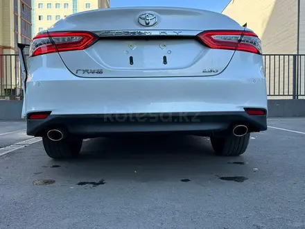 Toyota Camry 2022 года за 15 700 000 тг. в Алматы – фото 5