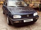 Volkswagen Golf 1996 годаүшін1 900 000 тг. в Шымкент