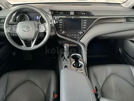 Toyota Camry 2019 года за 16 100 000 тг. в Шымкент – фото 8
