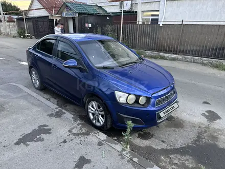 Chevrolet Aveo 2013 года за 2 700 000 тг. в Алматы – фото 3